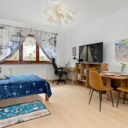 Cozy With Workspace Near The Skm Station By Renters * Gdynia