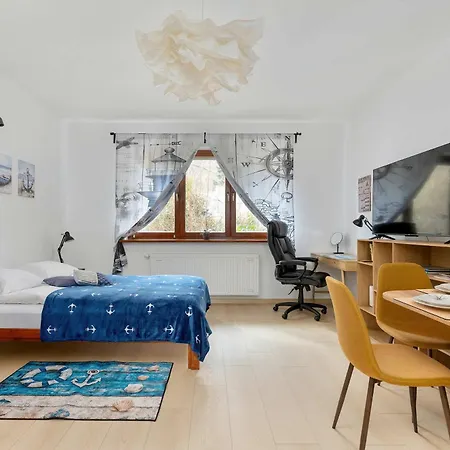 Apartmán Cozy With Workspace Near The Skm Station By Renters